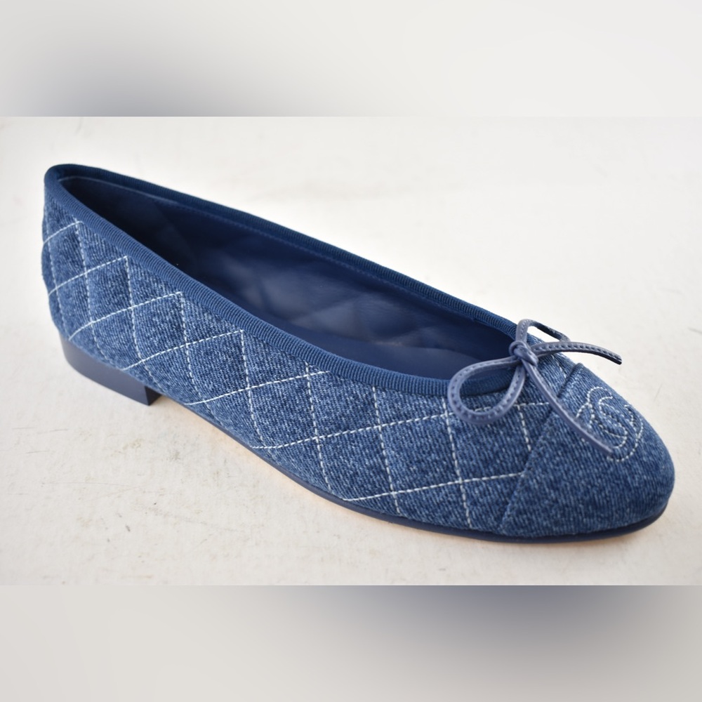 Chanel 26P Washed Denim Blue Quilted CC Logo Bow Tie Ballet Ballerina Flat 37.5 - Picture 5 of 16